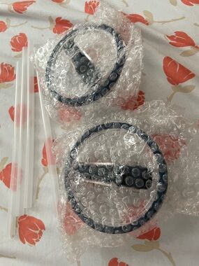 Two pack of 30 oz Tumblr lids and straws